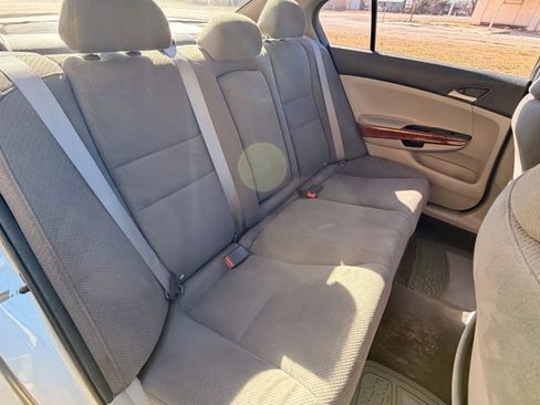 Used 2011 Honda Accord EX image 30