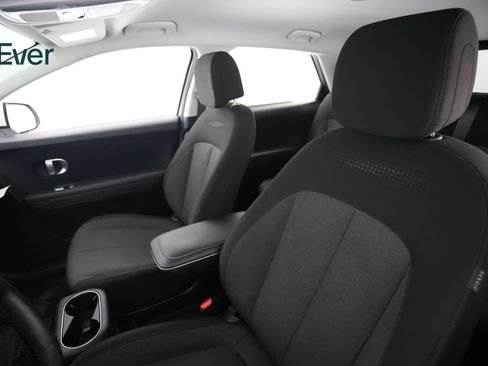 Used 2024 Hyundai Ioniq 5 SEL RWD image 4