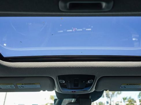 New 2026 Kia Niro SX image 9