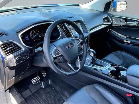 Used 2018 Ford Edge Sport w/ Equipment Group 401A AWD/4WD image 14