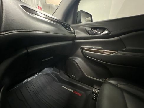 Used 2021 GMC Acadia AT4 w/ Preferred Package AWD/4WD image 39