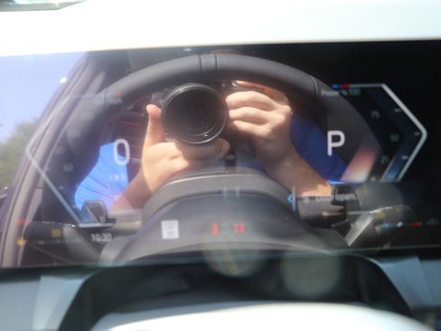 Certified 2025 BMW X3 xDrive30i w/ Premium Package image 20