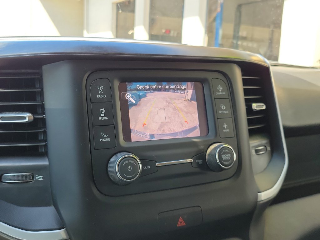 Used 2020 RAM 1500 Big Horn AWD/4WD image 25