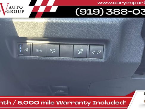 Used 2022 Toyota RAV4 XLE w/ Convenience Package image 16