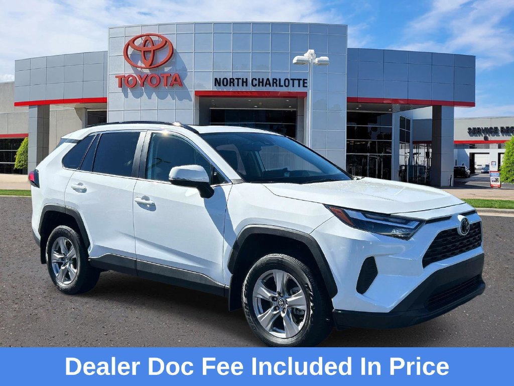 Used 2025 Toyota RAV4 XLE w/ Convenience Package FWD 360° Tour