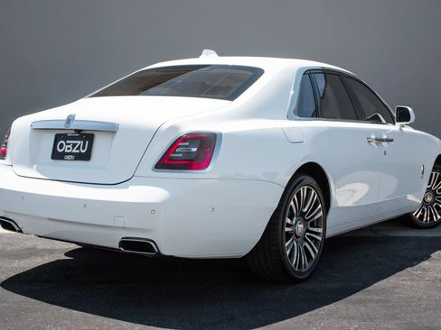 Used 2021 Rolls-Royce Ghost AWD/4WD image 12