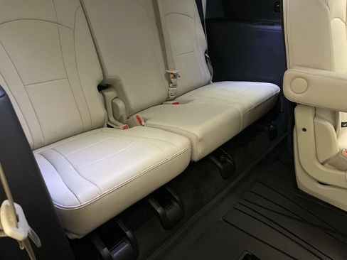 Used 2023 Buick Enclave Essence w/ LPO, Floor Liner Package FWD image 30