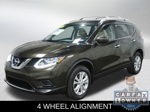 Used 2016 Nissan Rogue SV image 5