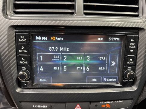 Used 2024 Mitsubishi Outlander Sport AWD image 22