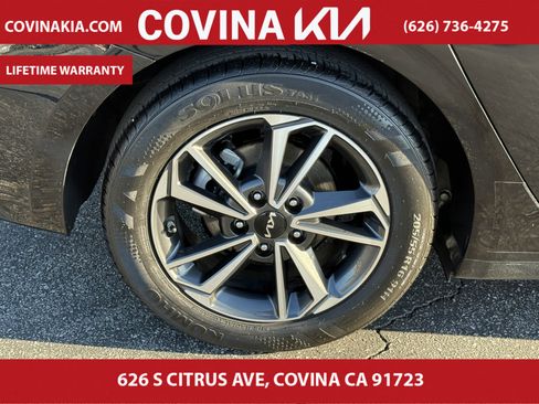 Certified 2023 Kia Forte LXS image 27
