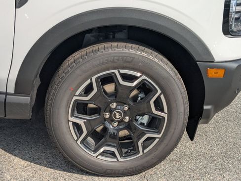 New 2025 Ford Bronco Sport Outer Banks w/ Outer Banks Tech Package+ image 12