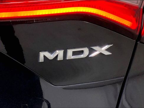 Used 2022 Acura MDX SH-AWD w/ Advance Package image 29