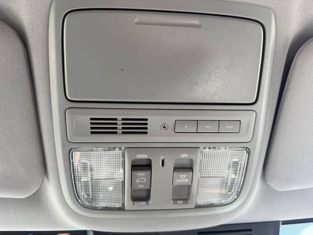 Used 2017 Honda CR-V EX-L image 27