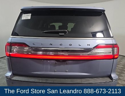 Used 2018 Lincoln Navigator Black Label w/ Cargo Package AWD/4WD image 6