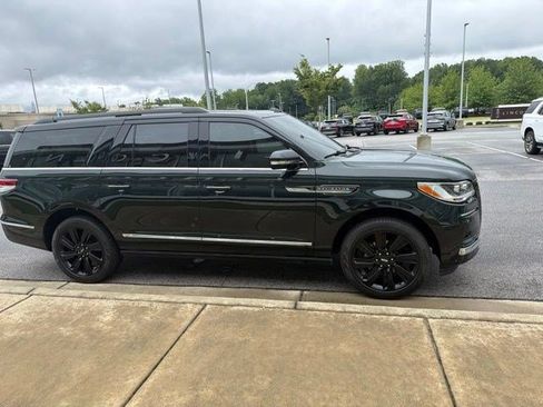 Used 2024 Lincoln Navigator L Black Label AWD/4WD image 21