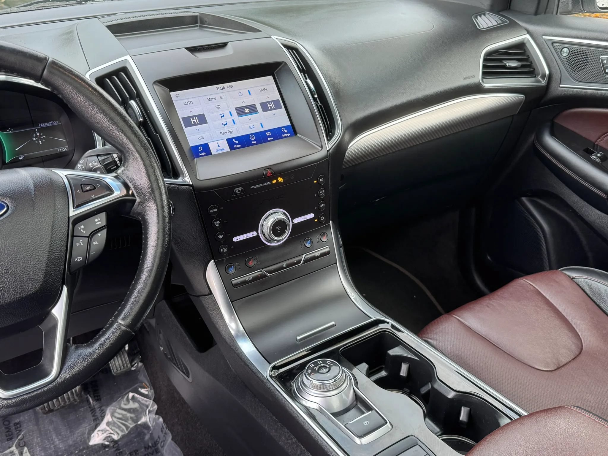 Used 2020 Ford Edge Titanium w/ Equipment Group 301A AWD/4WD image 16
