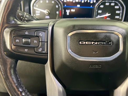 Used 2019 GMC Sierra 1500 Denali w/ Denali Ultimate Package image 18