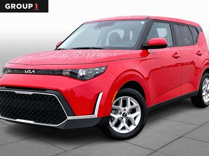 Used 2025 Kia Soul LX w/ LX Technology Package