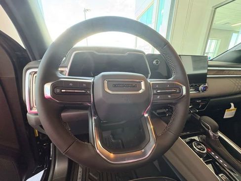New 2026 GMC Canyon Denali AWD/4WD image 24