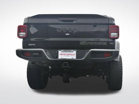 Used 2023 Jeep Gladiator Sport image 34