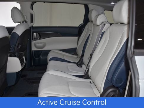 New 2026 Kia Carnival SX w/ SX Dark Edition Package image 26