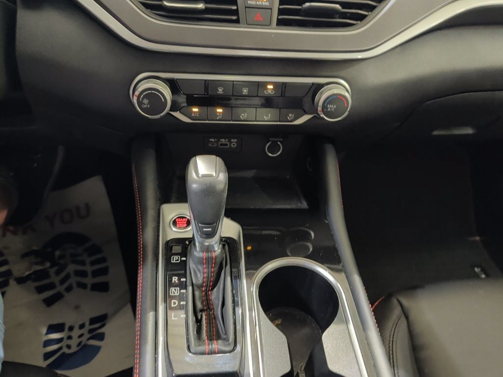 Used 2023 Nissan Altima 2.5 SR FWD image 21