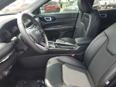 New 2026 Jeep Compass Latitude AWD/4WD image 12