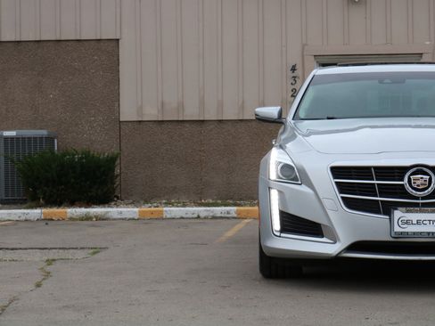 Used 2014 Cadillac CTS Luxury image 3