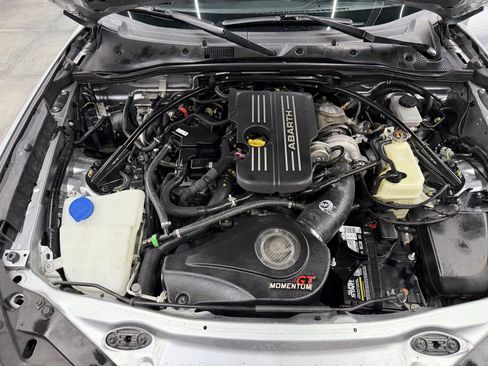 Used 2019 FIAT 124 Spider Abarth w/ Convenience Group image 23