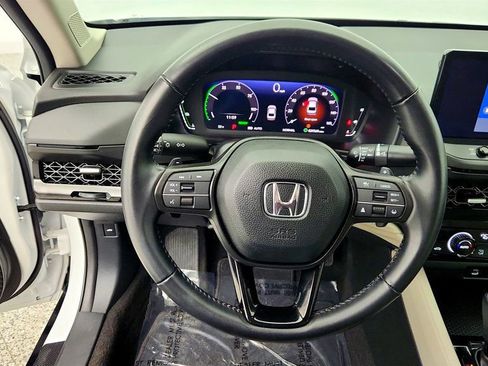 Used 2023 Honda Accord EX-L image 14