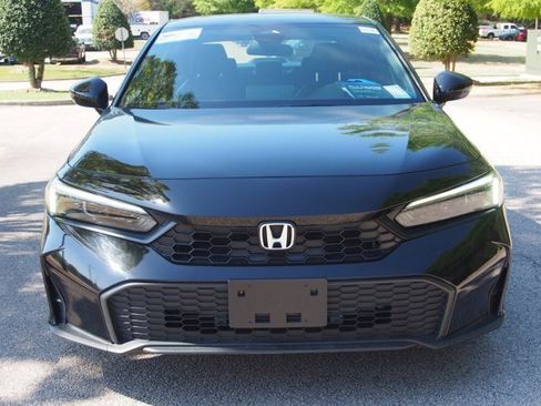 Used 2025 Honda Civic Sport image 2
