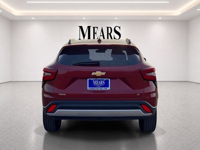 Used 2025 Chevrolet Trax LT w/ LT Convenience Package