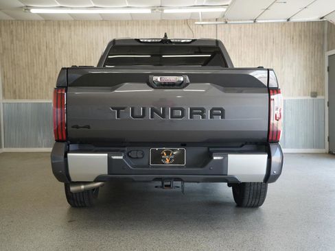 Used 2022 Toyota Tundra Limited AWD/4WD image 8