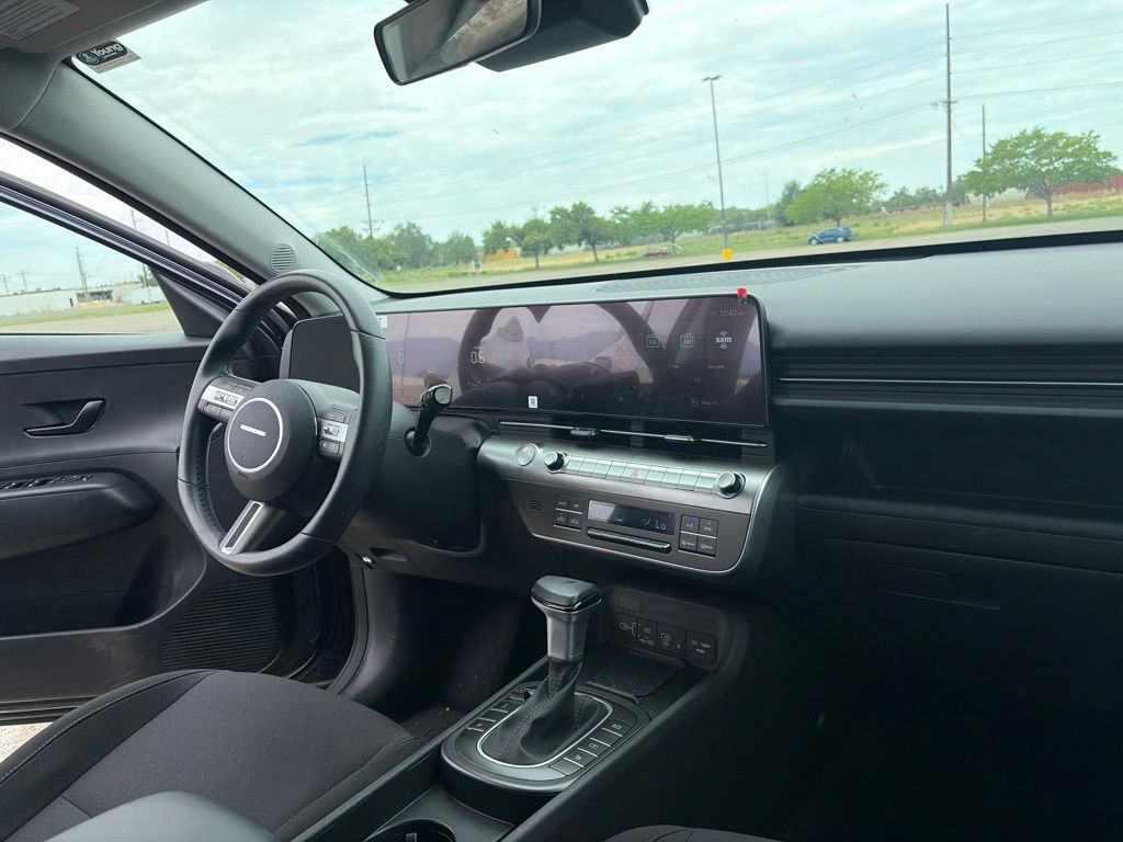 Used 2026 Hyundai Kona SEL Sport AWD/4WD image 23