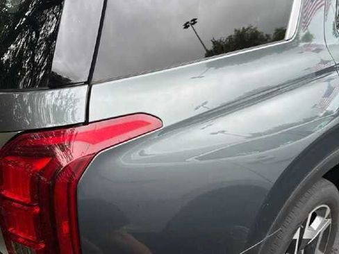 Used 2024 Hyundai Palisade SEL w/ Premium Package FWD image 9