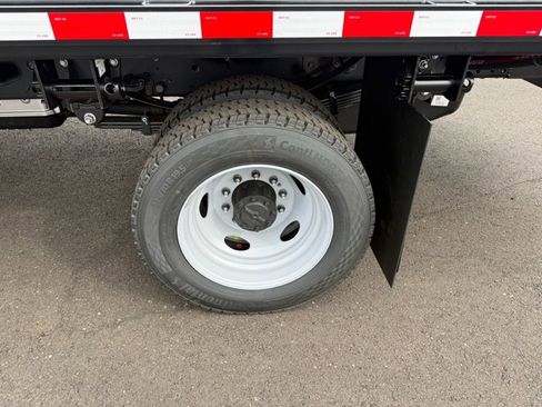 New 2026 Ford F550 4x4 Regular Cab Super Duty image 19