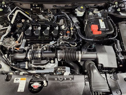 Used 2018 Honda Accord EX image 51