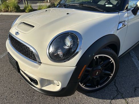 Used 2013 MINI Cooper S image 9
