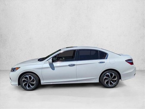 Used 2017 Honda Accord EX-L image 8