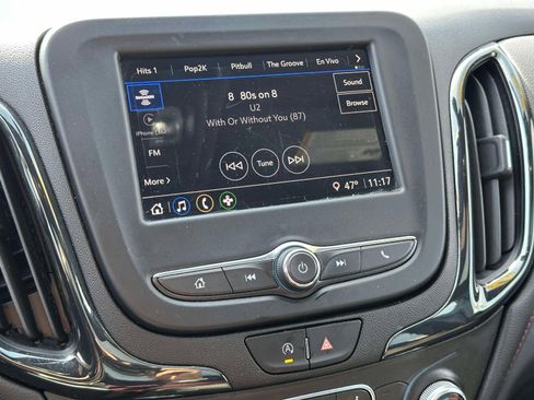 Used 2023 Chevrolet Equinox RS image 28