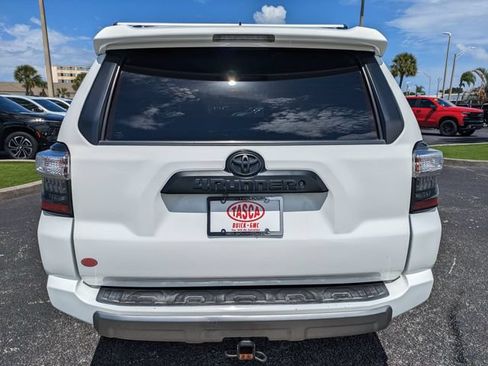 Used 2020 Toyota 4Runner TRD Off-Road AWD/4WD image 5