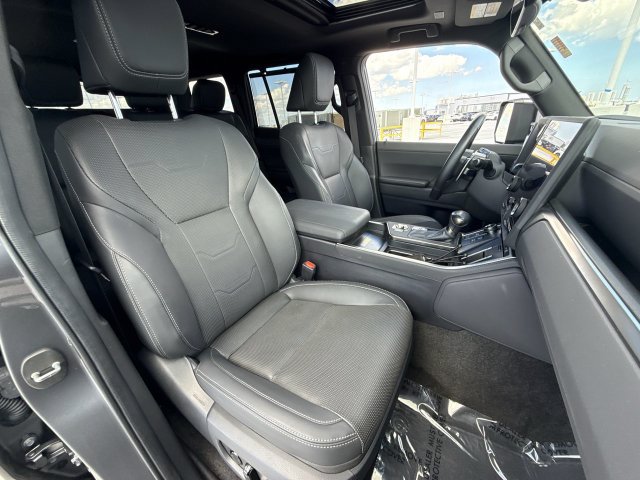 Used 2024 Lexus GX 550 w/ Cold Area Package AWD/4WD image 27