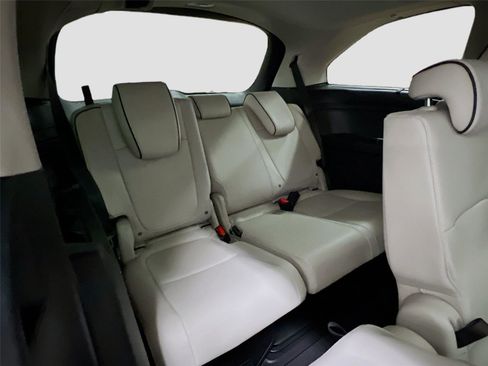 New 2026 Honda Odyssey Touring image 30