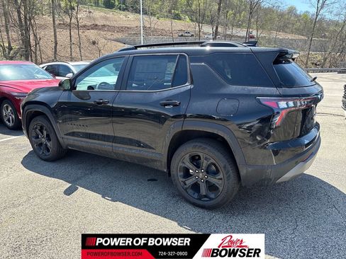 New 2026 Chevrolet Equinox LT AWD/4WD image 3