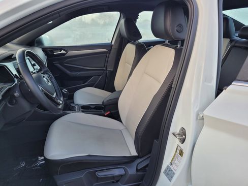 Used 2021 Volkswagen Jetta R-Line image 11