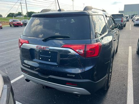Used 2018 GMC Acadia SLE AWD/4WD image 4