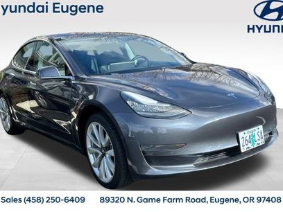 Used 2019 Tesla Model 3 Standard Range Plus