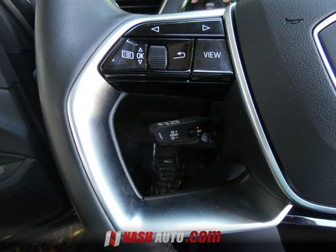 Used 2021 Audi e-tron Premium w/ Convenience Plus Package AWD/4WD image 63