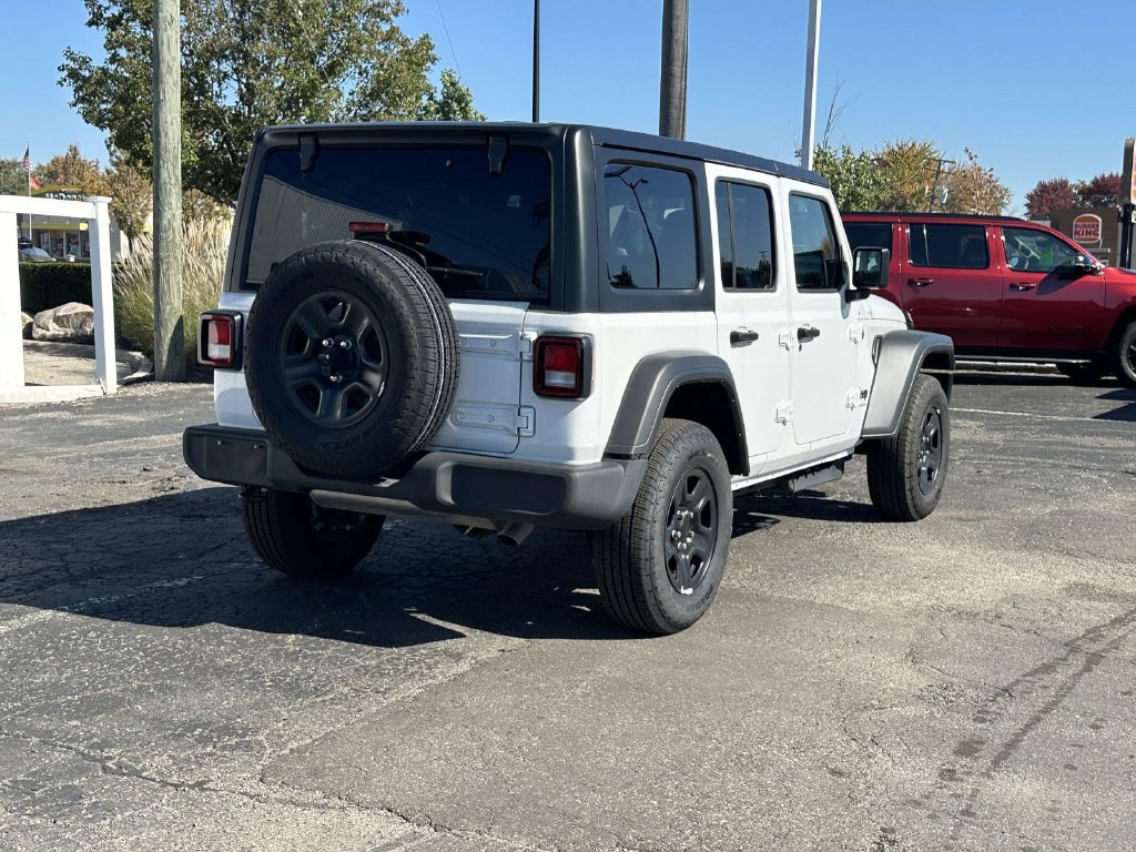Used 2026 Jeep Wrangler Unlimited Sport AWD/4WD image 4
