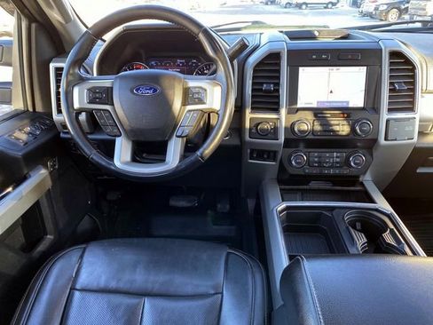 Used 2021 Ford F350 Lariat image 13